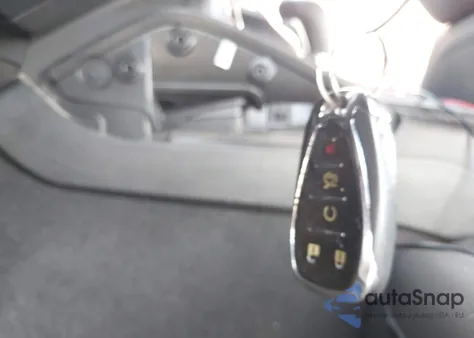 2018 Chevrolet Camaro 1Lt from USA, damaged, VIN 1G1FB1RX6J0109812